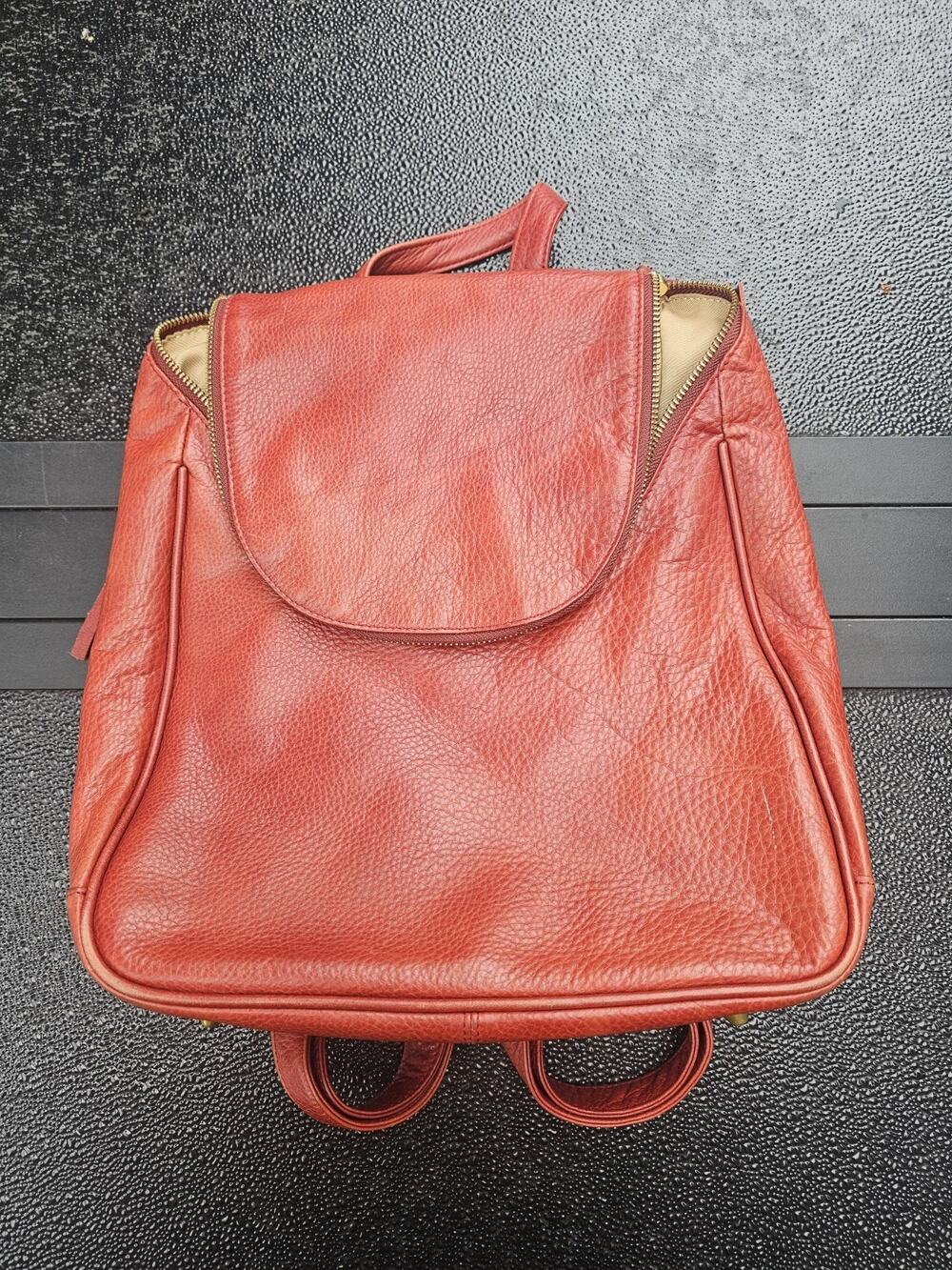 Red Levenger Leather Utility Convertible Laptop Backpack Bag